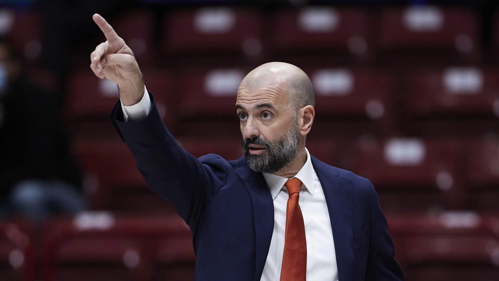 Baloncesto, Serie A - OFICIAL: Maurizio Buscaglia es el nuevo entrenador del Giphy Napoli Basketball