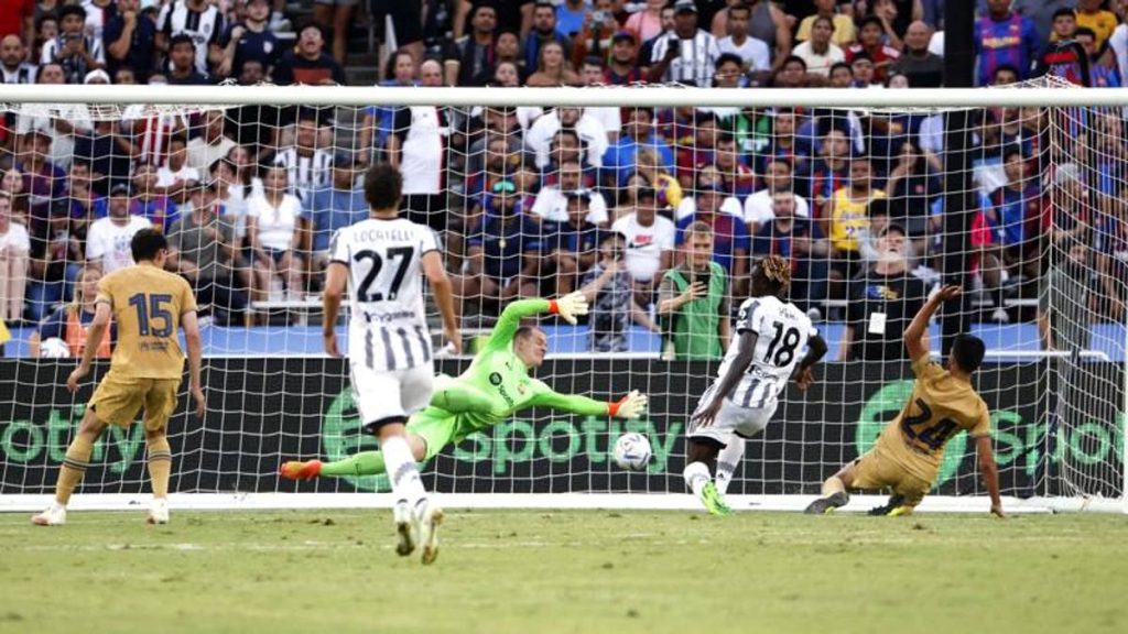 Juventus - Barcelona 2-2: Doblete de Kane y Dembélé