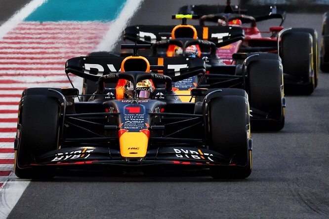 Mancato ostruzionismo su Leclerc, Verstappen: “Non sarebbe stato onesto”